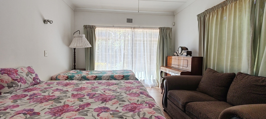 5 Bedroom Property for Sale in Parys Free State